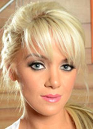 Tia Mckenzie