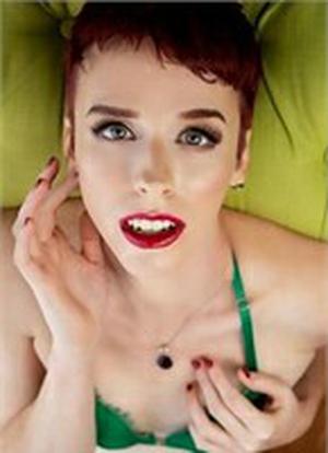 Faye Holloway