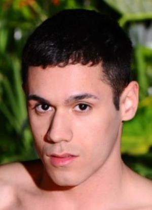 Giovanni Summers